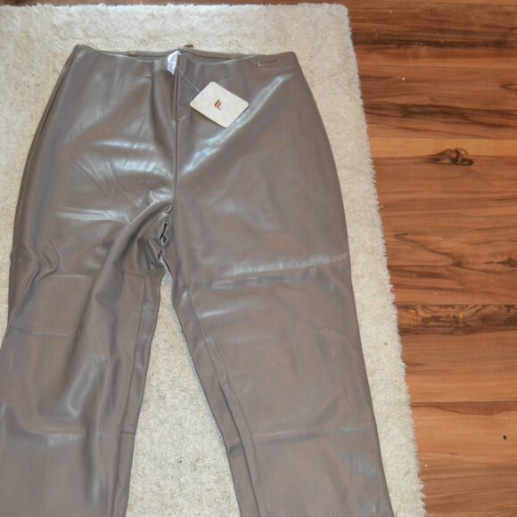 Fabletics Pants - NWT Fabletics Vegan Leather pull on Leggings - Willow Bark